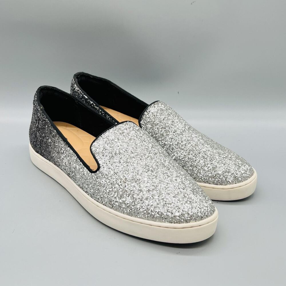 Birdies Shoes Womens 10 Silver Glitter Slip On Sneaker Flats Casual Comfort - Picture 2 of 11